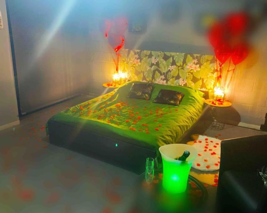 Vip Lounge Appartement Avec Jacuzzi Et Jardin Andenne 外观 照片