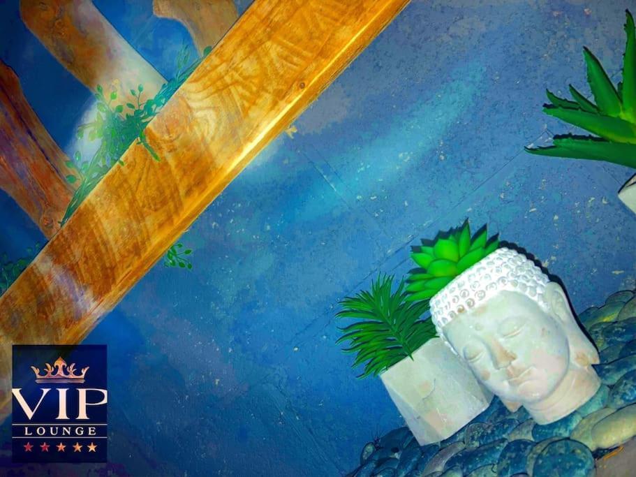 Vip Lounge Appartement Avec Jacuzzi Et Jardin Andenne 外观 照片